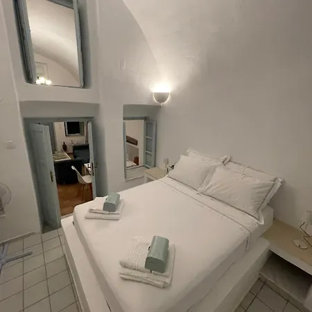 Kamári Blue Vine Villa מראה חיצוני תמונה